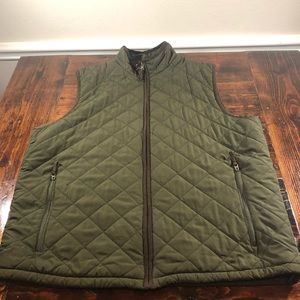Field & Stream zip up vest